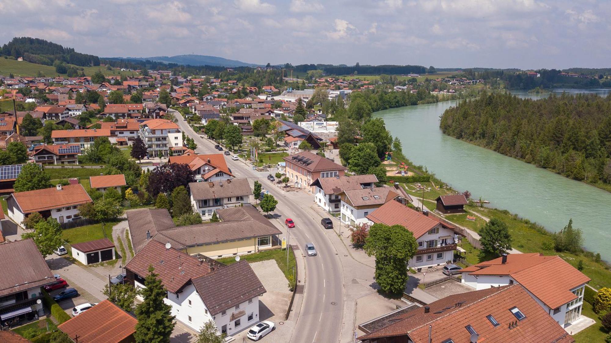 Moderne Helle Ferienwohnung Allgaeu Am See Munich Castle เลคบรูค ภายนอก รูปภาพ